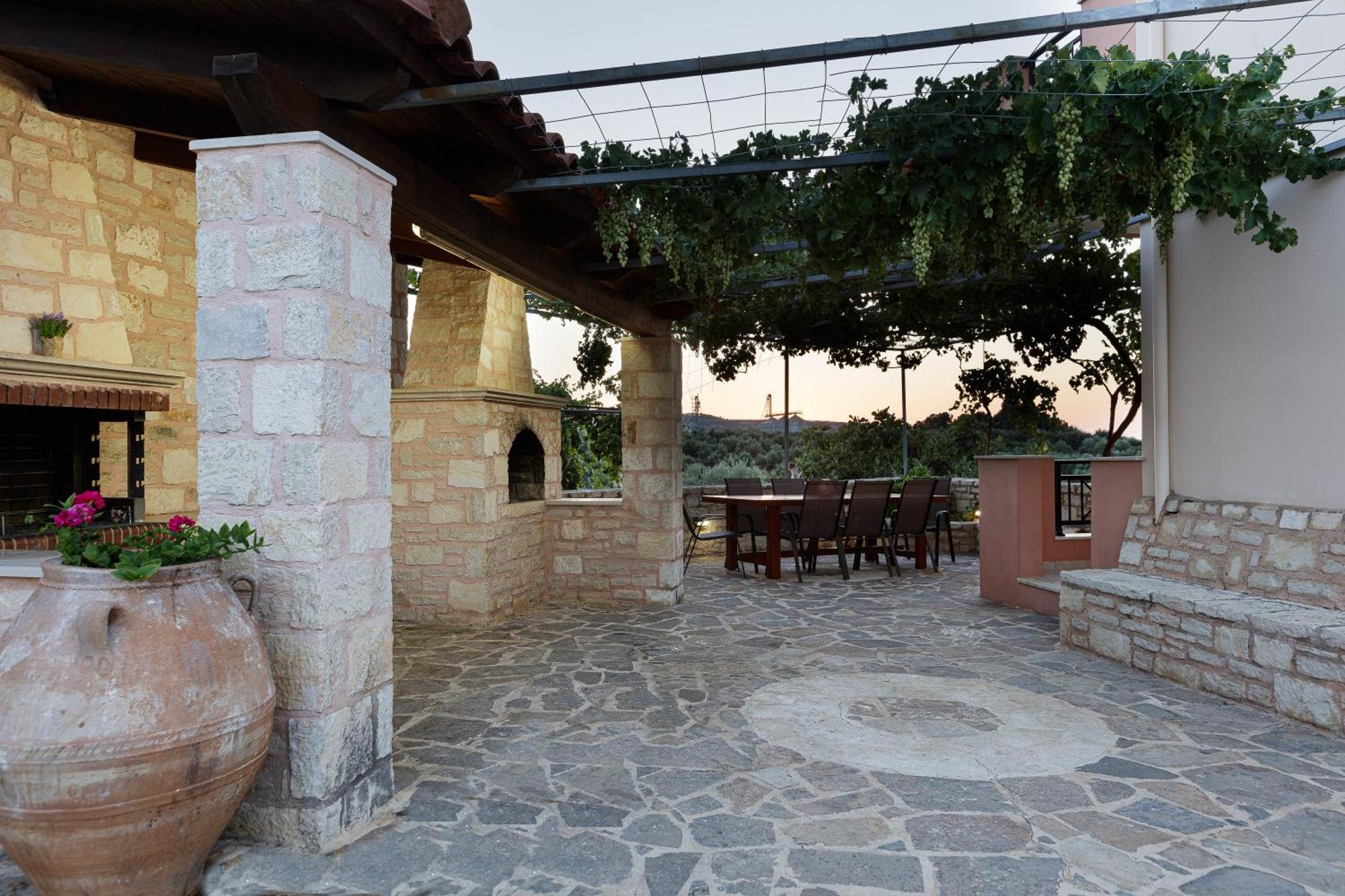 Marina Villa, A Nature Inspiring Retreat Perama  Exterior foto